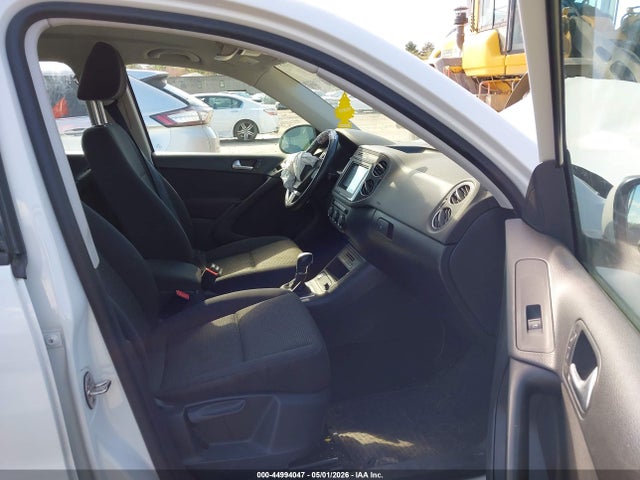 Aukcja sprzedaży 2017 Volkswagen Tiguan 2.0t/2.0t S, vin: WVGBV7AXXHK043075, numer aukcji: 44994047