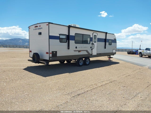 44994054 :رقم المزاد ، 5ZT2AVSB6NB931968 vin ، 2022 Forest River Avenger مزاد بيع