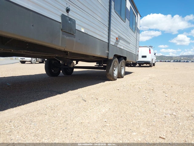 44994054 :رقم المزاد ، 5ZT2AVSB6NB931968 vin ، 2022 Forest River Avenger مزاد بيع