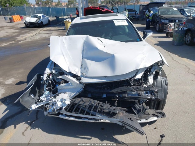 Продажа на аукционе авто 2024 Lexus Es 300h, vin: 58ADA1C15RU042618, номер лота: 44994071