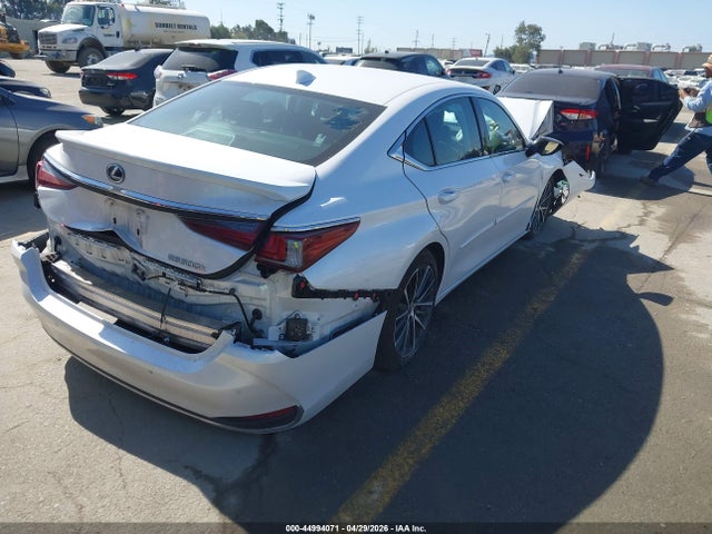 Продажа на аукционе авто 2024 Lexus Es 300h, vin: 58ADA1C15RU042618, номер лота: 44994071
