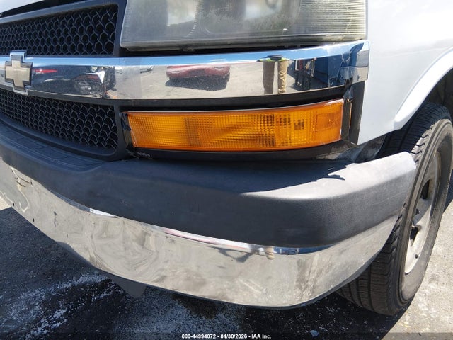 Chevrolet Express 2500 Work Van 2014 1GCWGFCA5E1129415 Image 17