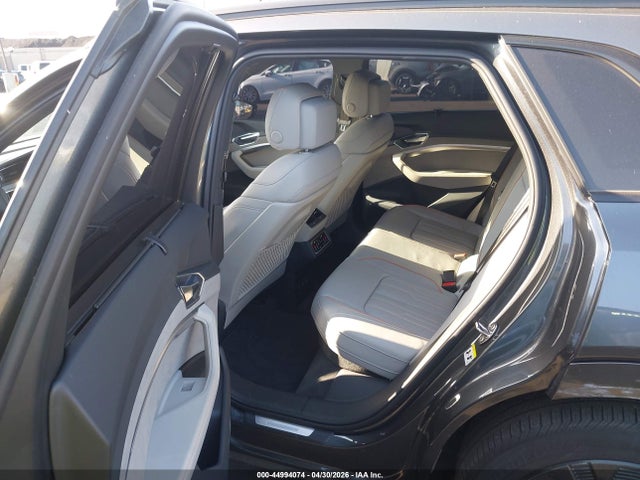 WA16AAGE9RB046839 Audi Q8 E-tron Prestige Quattro