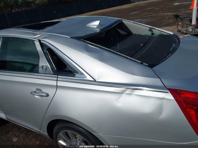 44994095 :رقم المزاد ، 2G61R5S33F9196256 vin ، 2015 Cadillac Xts Premium مزاد بيع