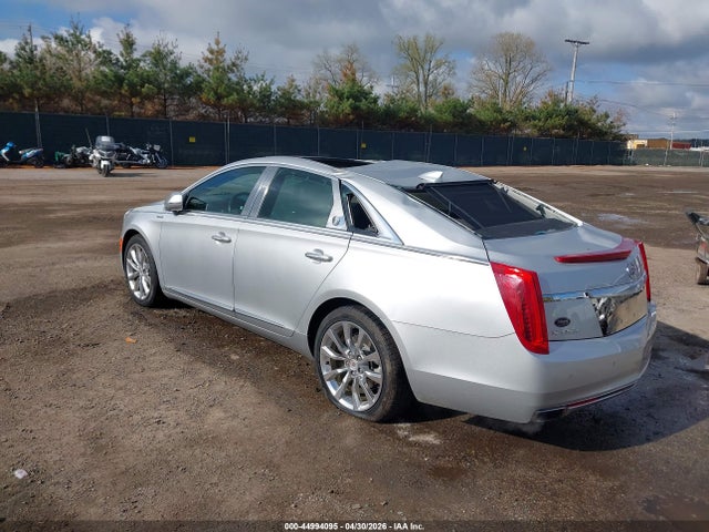 44994095 :رقم المزاد ، 2G61R5S33F9196256 vin ، 2015 Cadillac Xts Premium مزاد بيع