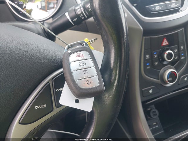 Продаж на аукціоні авто 2016 Hyundai Elantra Value Edition, vin: 5NPDH4AE7GH751511, номер лоту: 44994097