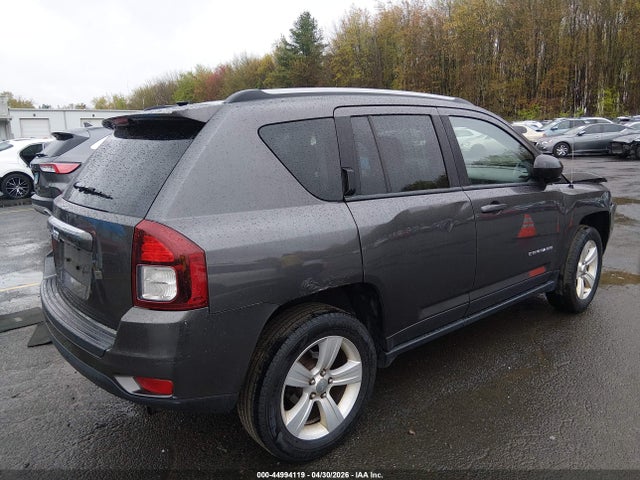 44994119 :رقم المزاد ، 1C4NJDBBXGD651051 vin ، 2016 Jeep Compass Sport مزاد بيع