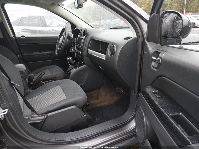 44994119 :رقم المزاد ، 1C4NJDBBXGD651051 vin ، 2016 Jeep Compass Sport مزاد بيع