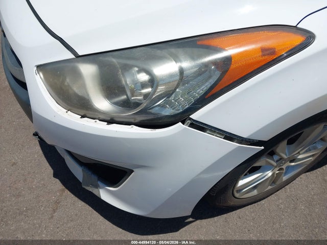 KMHD35LH0FU243246 Hyundai ELANTRA GT