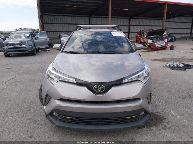 Toyota C-HR XLE 2019 NMTKHMBX2KR079981 Image 13