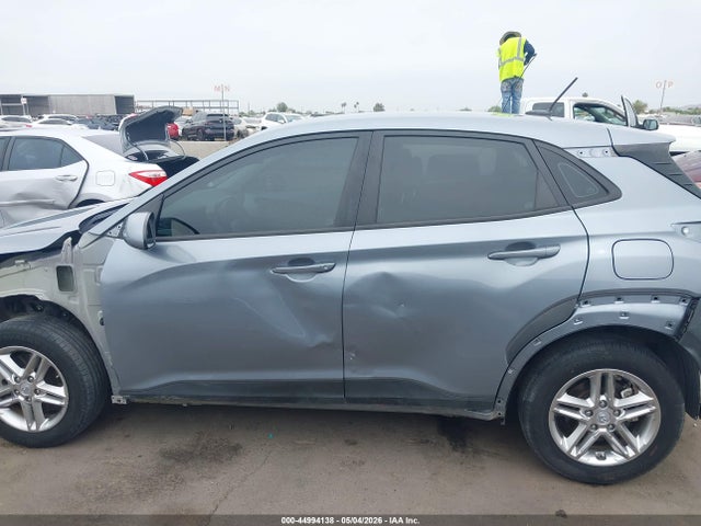 Продажа на аукционе авто 2021 Hyundai Kona Se, vin: KM8K1CAA3MU688620, номер лота: 44994138