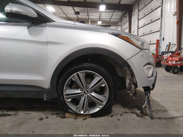 Продажа на аукционе авто 2015 Hyundai Santa Fe Gls, vin: KM8SRDHF4FU110951, номер лота: 44994140