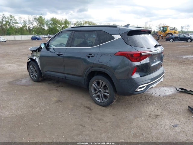 44994172 :رقم المزاد ، KNDEUCAA0N7315415 vin ، 2022 Kia Seltos S مزاد بيع
