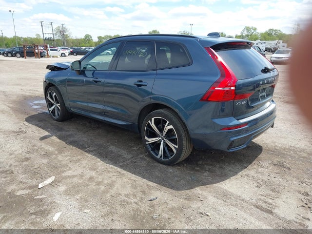 2024 Volvo Xc60 B5 Ultimate Dark Theme მანქანა იყიდება აუქციონზე, vin: YV4L12RM0R1714114, აუქციონის ნომერი: 44994180