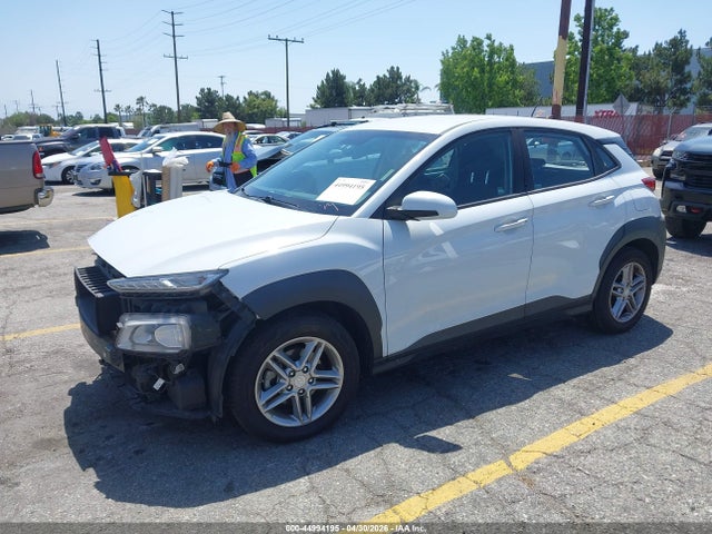 KM8K12AA1JU091021 Hyundai Kona Se