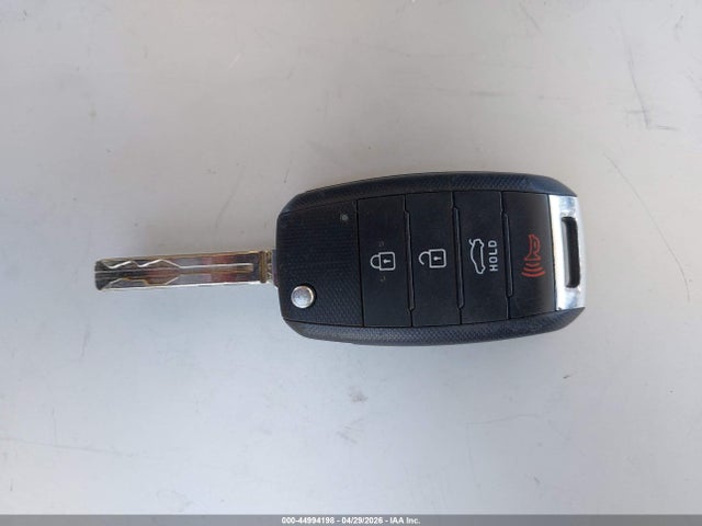 5XXGM4A70FG407586 KIA Optima Lx