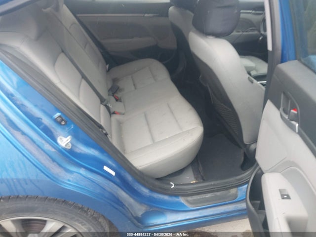 KMHD84LF2HU142089 Hyundai ELANTRA SE
