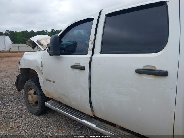 Продажа на аукционе авто 2013 Chevrolet Silverado 3500hd Chassis Lt1, vin: 1GB4K0C8XDF104760, номер лота: 44994231