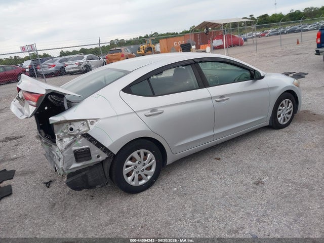 Aukcja sprzedaży 2018 Hyundai Elantra Se, vin: 5NPD74LF2JH300499, numer aukcji: 44994243