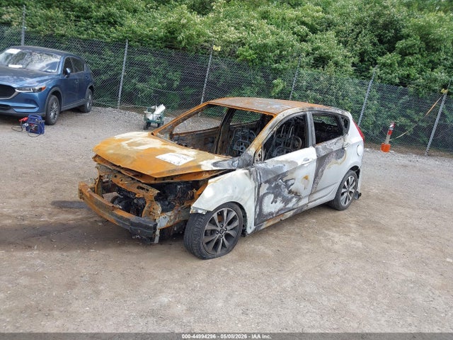 Продаж на аукціоні авто 2015 Hyundai Accent Sport, vin: KMHCU5AE5FU229117, номер лоту: 44994296