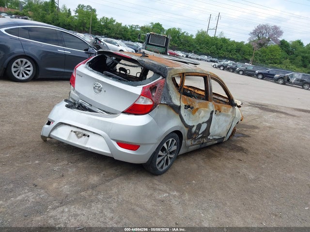Продаж на аукціоні авто 2015 Hyundai Accent Sport, vin: KMHCU5AE5FU229117, номер лоту: 44994296