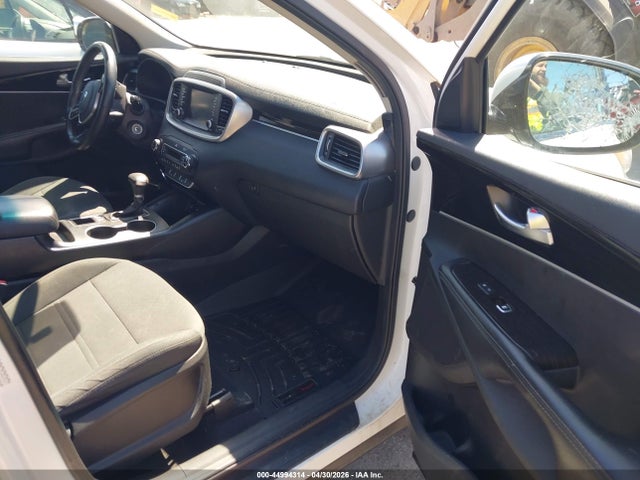Продажа на аукционе авто 2020 Kia Sorento 2.4l Lx, vin: 5XYPGDA31LG660346, номер лота: 44994314