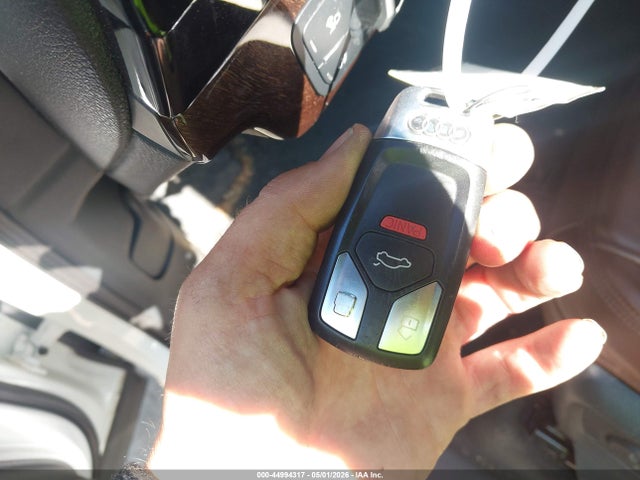 44994317 :رقم المزاد ، WA1LAAF72HD010743 vin ، 2017 Audi Q7 3.0t Premium مزاد بيع