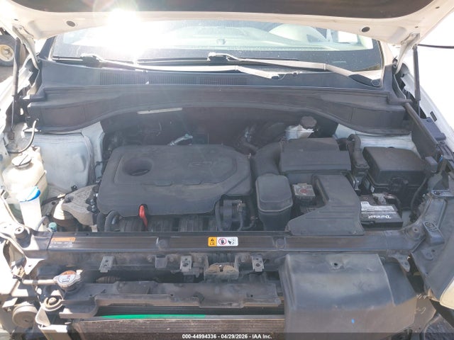 5NMZTDLB1HH002760 Hyundai Santa Fe Sport 2.4l