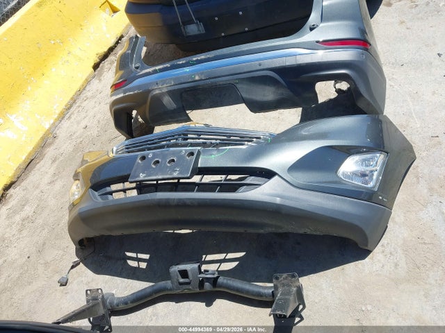 3GNAXWEXXJS612085 Chevrolet Equinox Premier