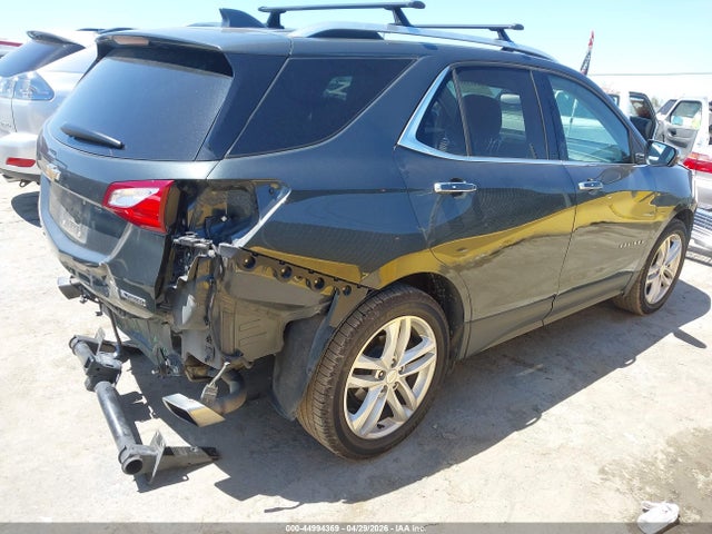 3GNAXWEXXJS612085 Chevrolet Equinox Premier