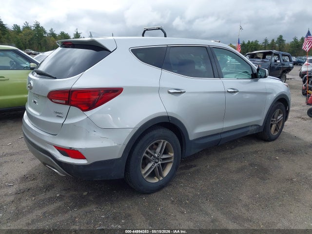 Продажа на аукционе авто 2017 Hyundai Santa Fe Sport 2.4l, vin: 5XYZTDLB3HG438407, номер лота: 44994383