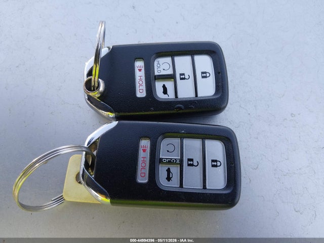 7FARW1H55NE019233 Honda Cr-v 2wd Ex