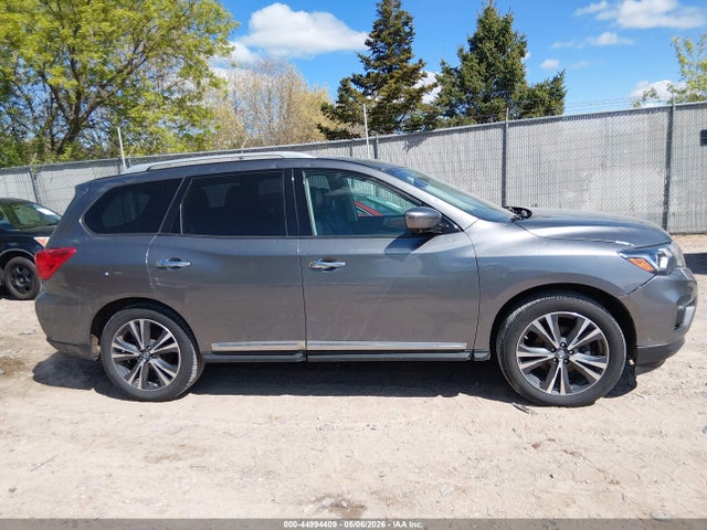 Aukcja sprzedaży 2017 Nissan Pathfinder Platinum, vin: 5N1DR2MM8HC652712, numer aukcji: 44994409