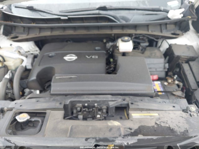44994414 :رقم المزاد ، 5N1AZ2MG5JN148500 vin ، 2018 Nissan Murano Platinum مزاد بيع