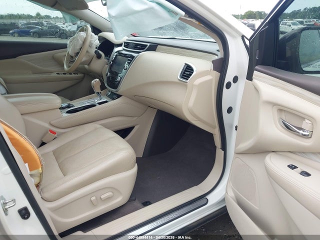 44994414 :رقم المزاد ، 5N1AZ2MG5JN148500 vin ، 2018 Nissan Murano Platinum مزاد بيع