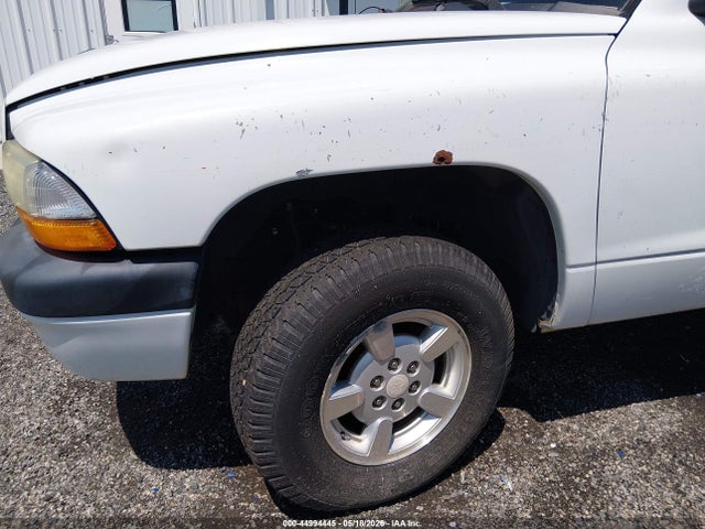 44994445 :رقم المزاد ، 1B4HS28N11F584722 vin ، 2001 Dodge Durango مزاد بيع