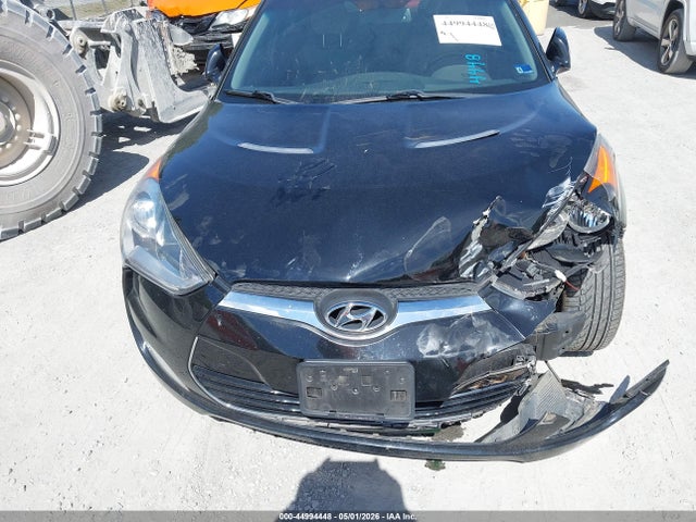 44994448 :رقم المزاد ، KMHTC6AD6DU139326 vin ، 2013 Hyundai Veloster Base W/gray مزاد بيع