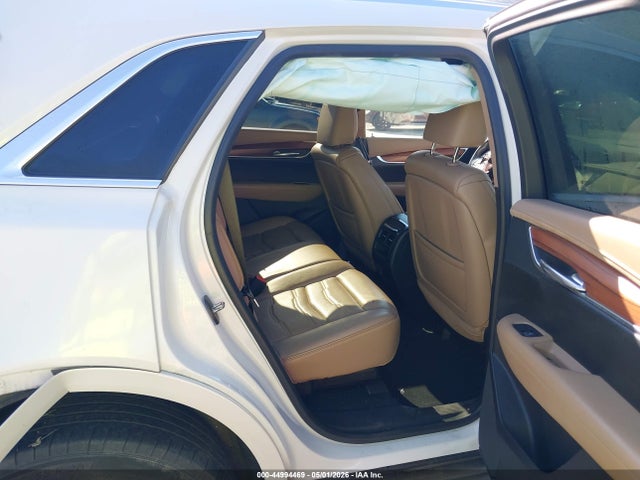 Продажа на аукционе авто 2017 Cadillac Xt5 Platinum, vin: 1GYKNFRS1HZ223571, номер лота: 44994469