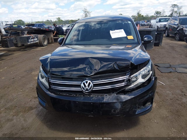 Продажа на аукционе авто 2017 Volkswagen Tiguan 2.0t/2.0t S, vin: WVGAV7AX0HK052217, номер лота: 44994492