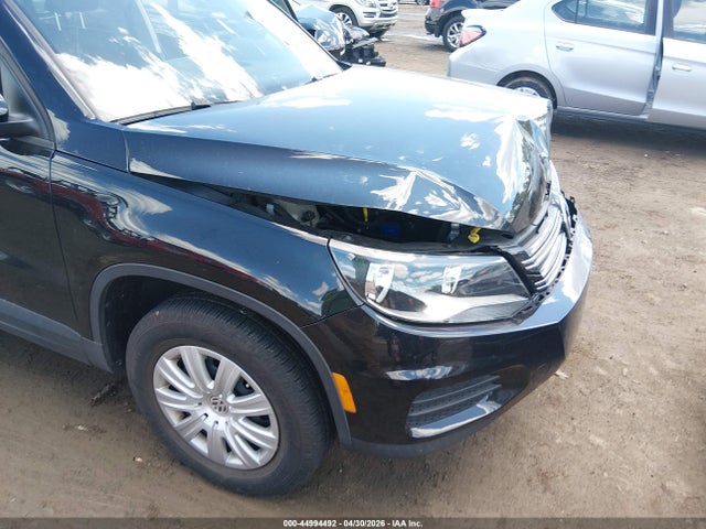 Продажа на аукционе авто 2017 Volkswagen Tiguan 2.0t/2.0t S, vin: WVGAV7AX0HK052217, номер лота: 44994492