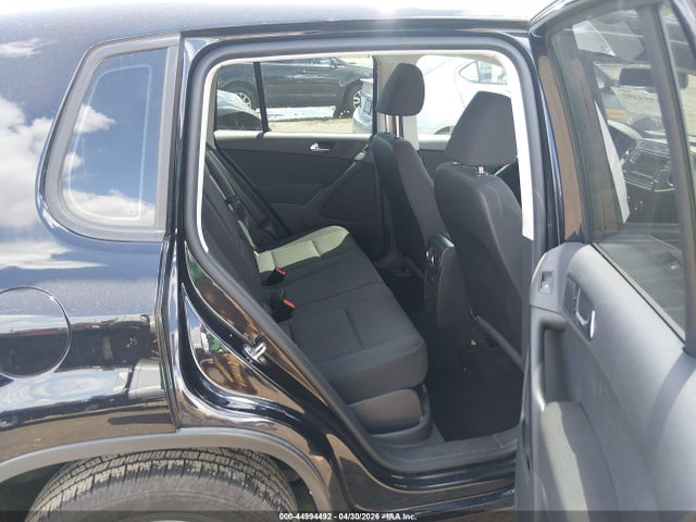Продажа на аукционе авто 2017 Volkswagen Tiguan 2.0t/2.0t S, vin: WVGAV7AX0HK052217, номер лота: 44994492
