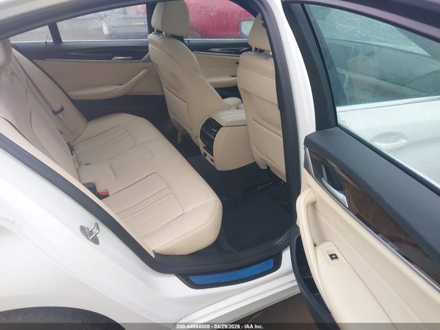 2020 Bmw 530e Xdrive Iperformance მანქანა იყიდება აუქციონზე, vin: WBAJB1C04LCE38832, აუქციონის ნომერი: 44994508