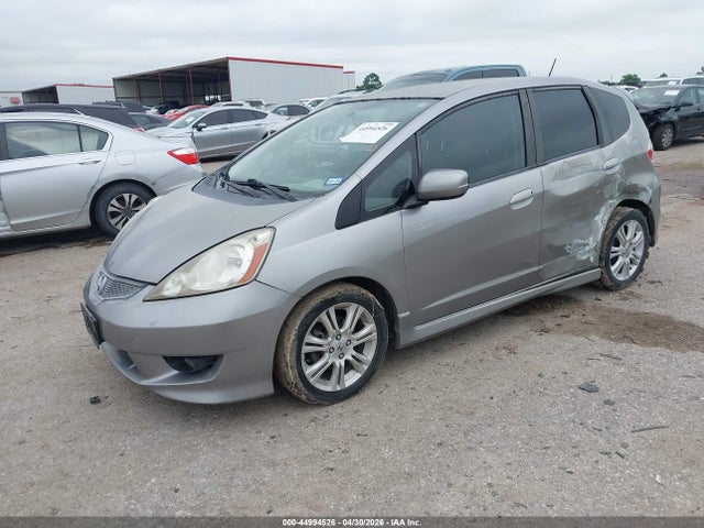 44994526 :رقم المزاد ، JHMGE8H46AC011167 vin ، 2010 Honda Fit Sport مزاد بيع