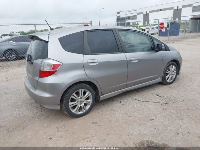 44994526 :رقم المزاد ، JHMGE8H46AC011167 vin ، 2010 Honda Fit Sport مزاد بيع