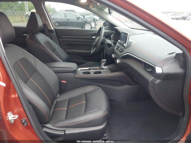 44994566 :رقم المزاد ، 1N4BL4CV7MN353414 vin ، 2021 Nissan Altima Sr Fwd مزاد بيع