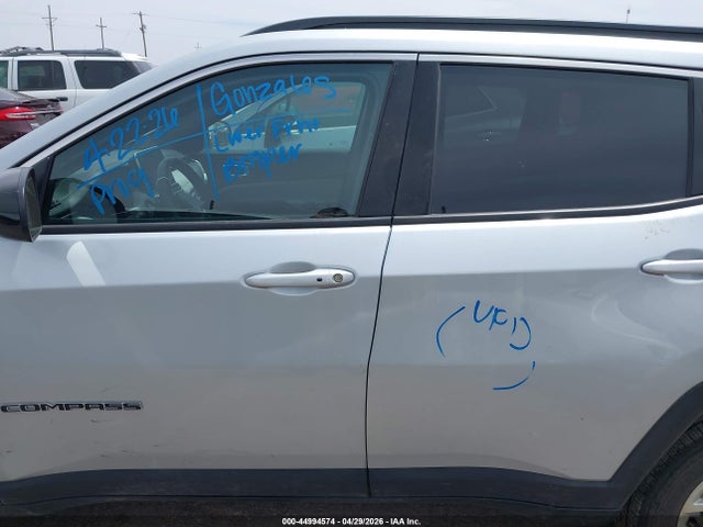 44994574 :رقم المزاد ، 3C4NJDBN2ST609213 vin ، 2025 Jeep Compass Latitude 4x4 مزاد بيع