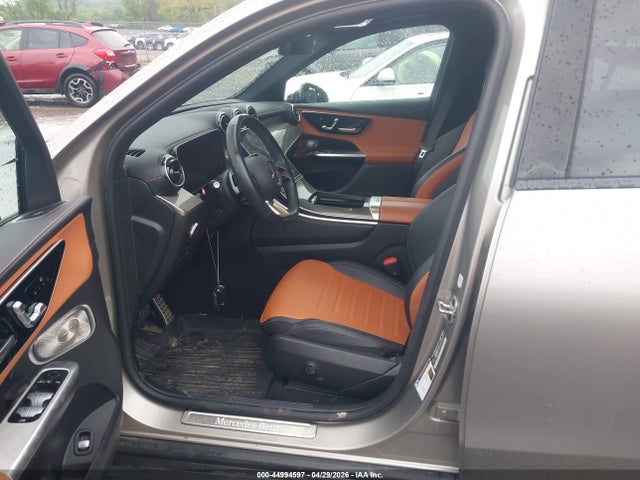 44994597 :رقم المزاد ، W1NKM4HB9PF052852 vin ، 2023 Mercedes-benz Glc 300 4matic Suv مزاد بيع