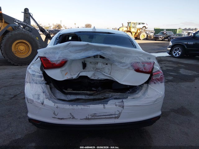 Продаж на аукціоні авто 2018 Chevrolet Malibu Lt, vin: 1G1ZD5ST3JF278950, номер лоту: 44994629