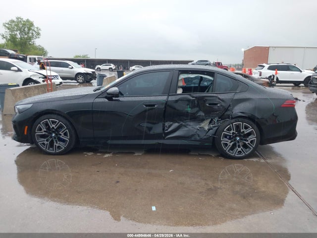 Продажа на аукционе авто 2025 Bmw I5 Edrive40, vin: WBY33FK01SCT72824, номер лота: 44994646