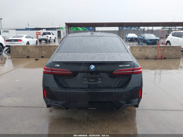 Продажа на аукционе авто 2025 Bmw I5 Edrive40, vin: WBY33FK01SCT72824, номер лота: 44994646